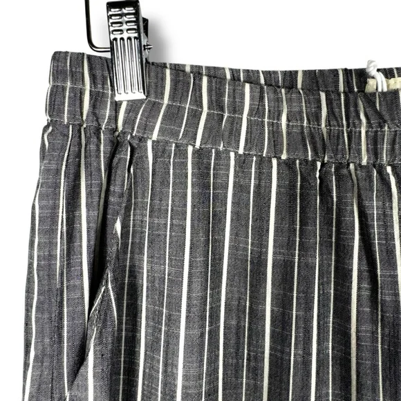Marine Layer Allison Pants Dolphin Hem, Black/White Stripe, Size Small - Picture 6 of 13